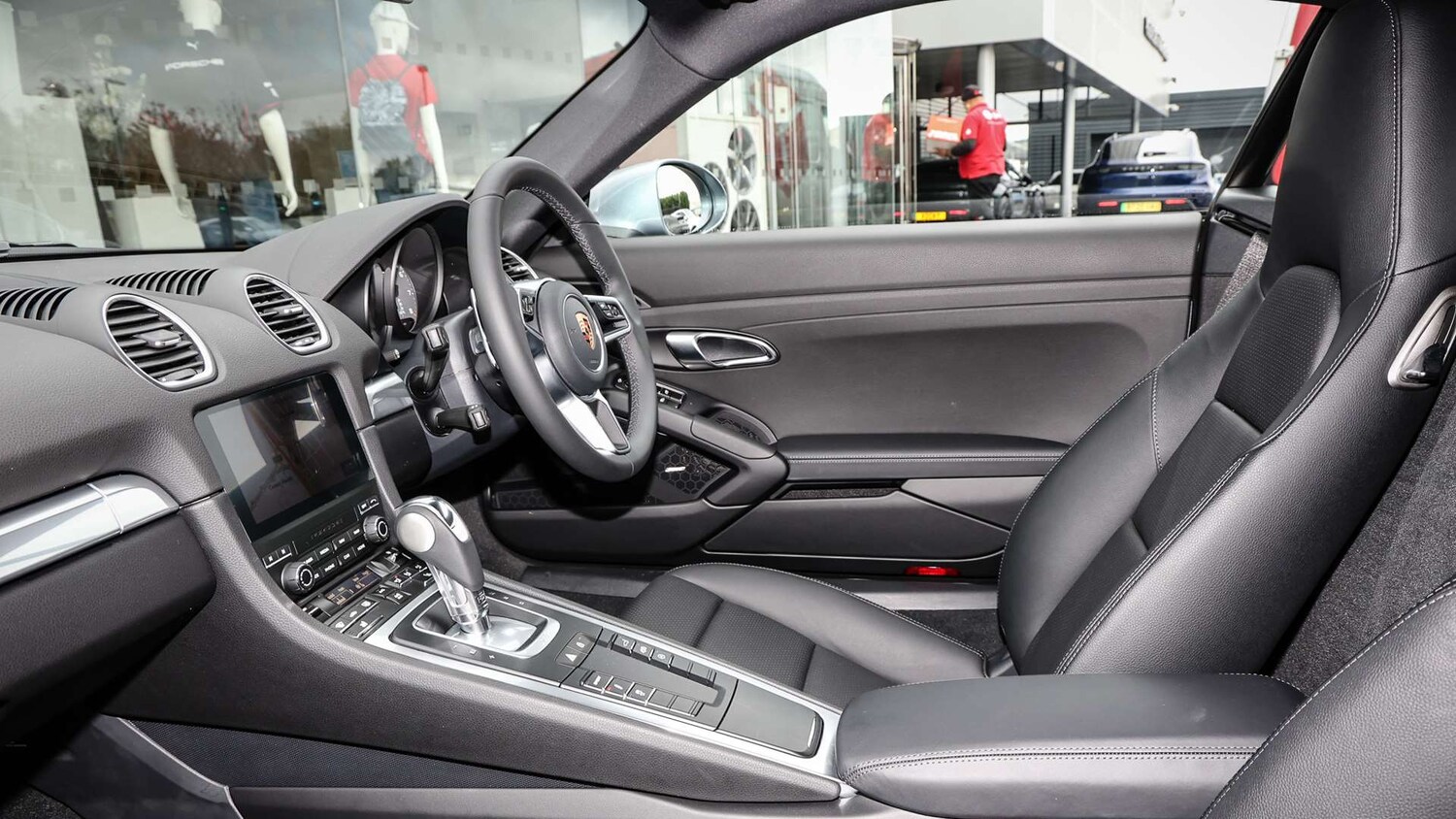 Used Porsche Cayman 2025 for sale - 77628346: Photo 11