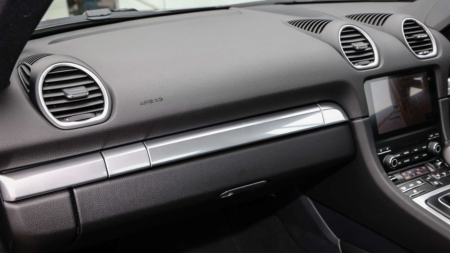 Used Porsche Cayman 2025 for sale - 77628346: Photo 21