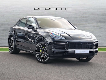 Used Porsche Cayenne 2023 for sale - 79051723: Photo