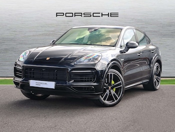 Used Porsche Cayenne 2023 for sale - 79051723: Photo