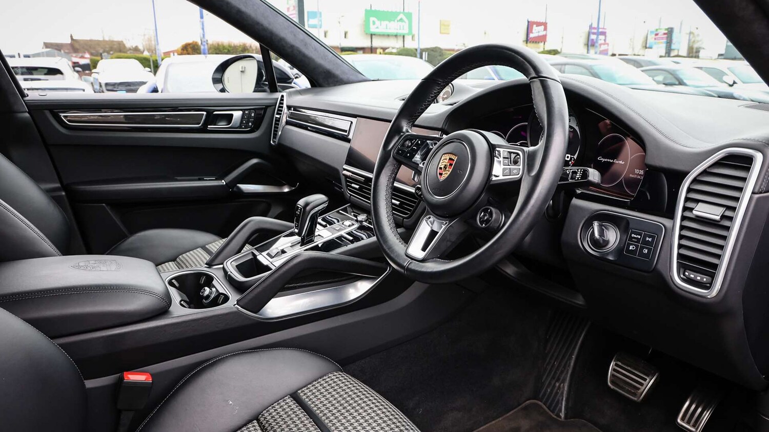 Used Porsche Cayenne 2021 for sale - 78076743: Photo 12