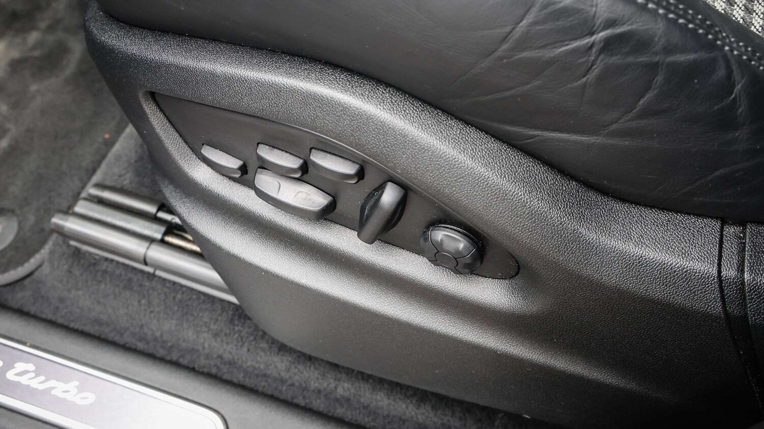 Used Porsche Cayenne 2021 for sale - 78076743: Photo 28