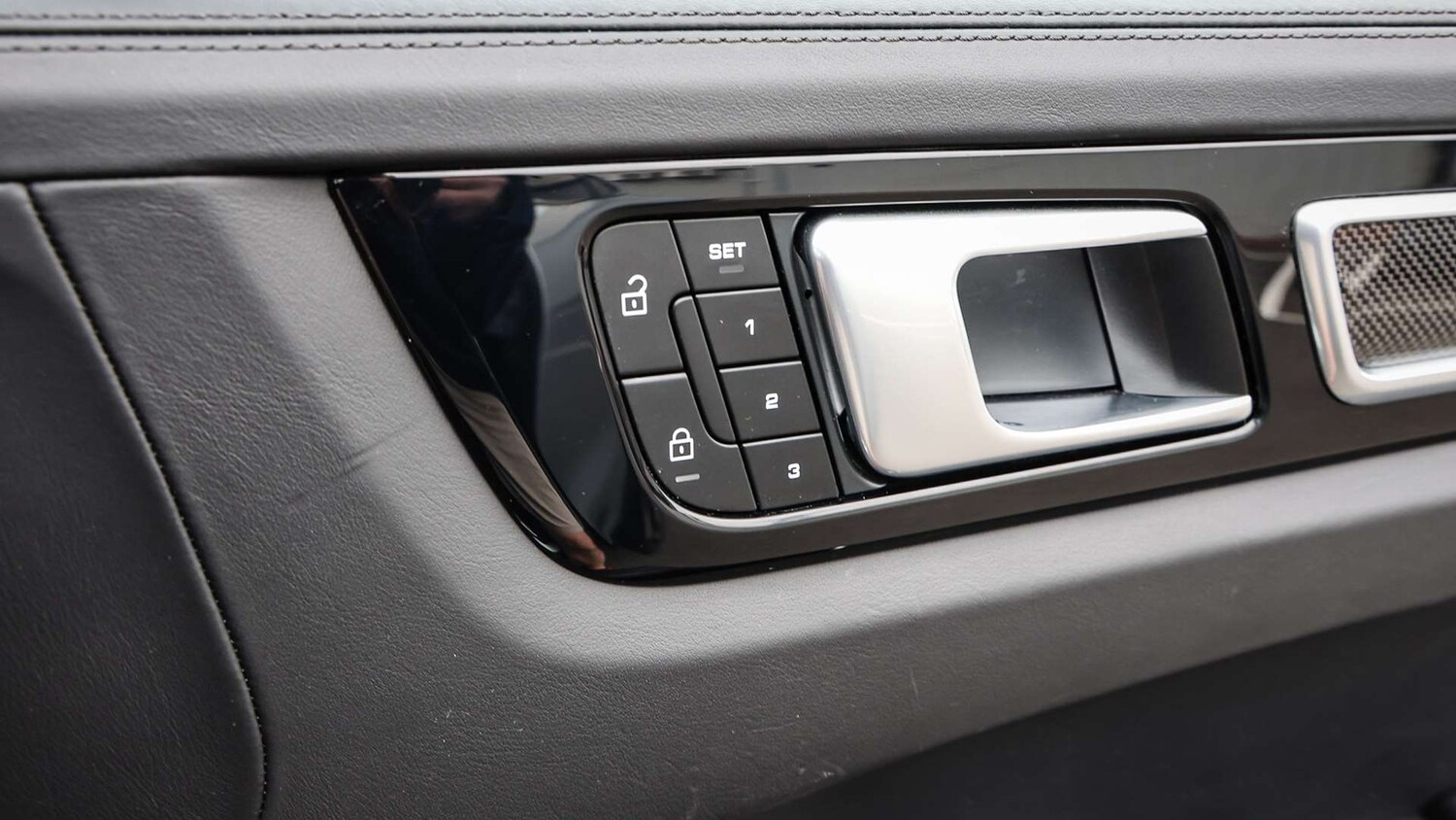 Used Porsche Cayenne 2021 for sale - 78076743: Photo 31