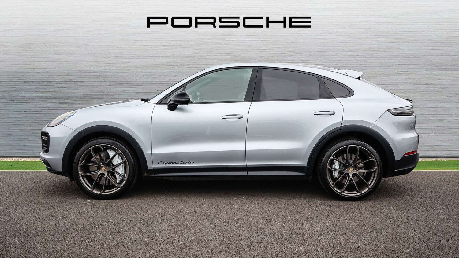 Used Porsche Cayenne 2021 for sale - 78076743: Photo 8