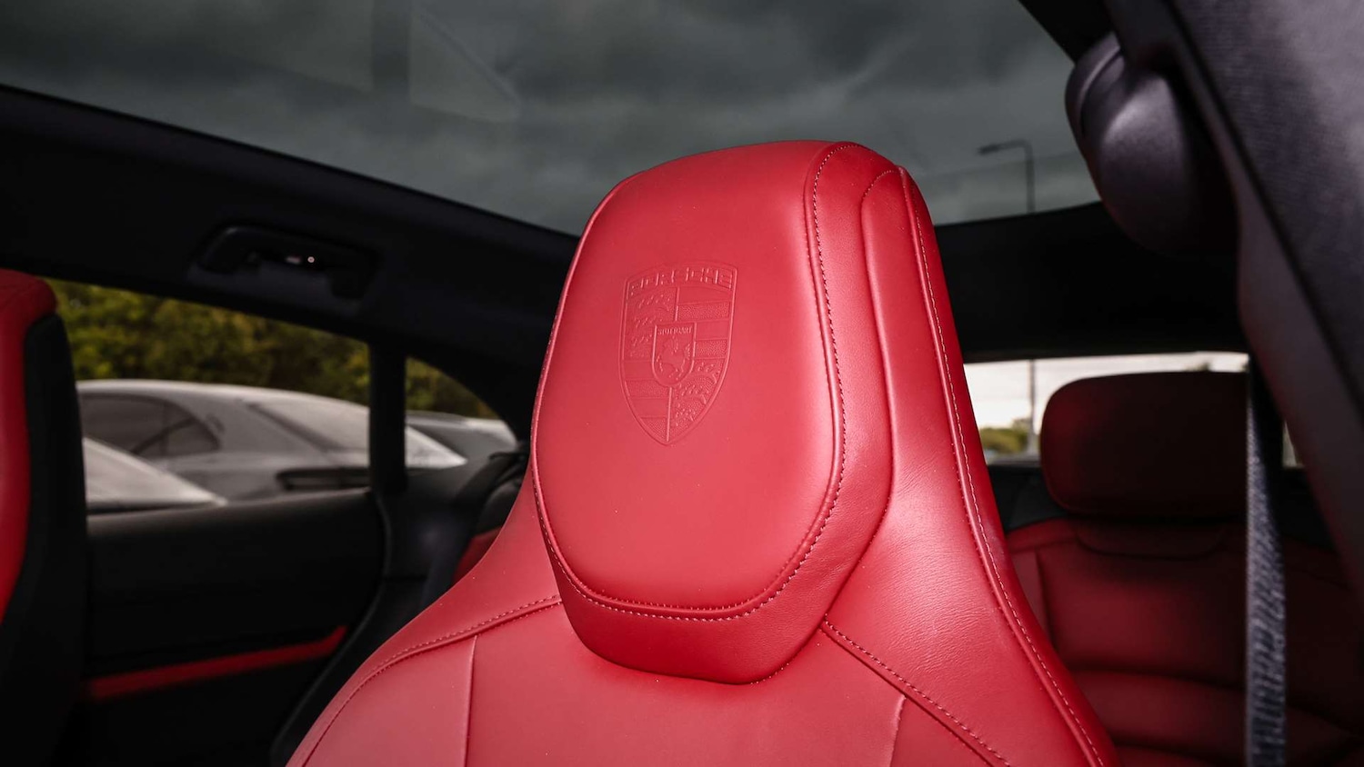 Used Porsche Taycan 2022 for sale - 76191867: Photo 16