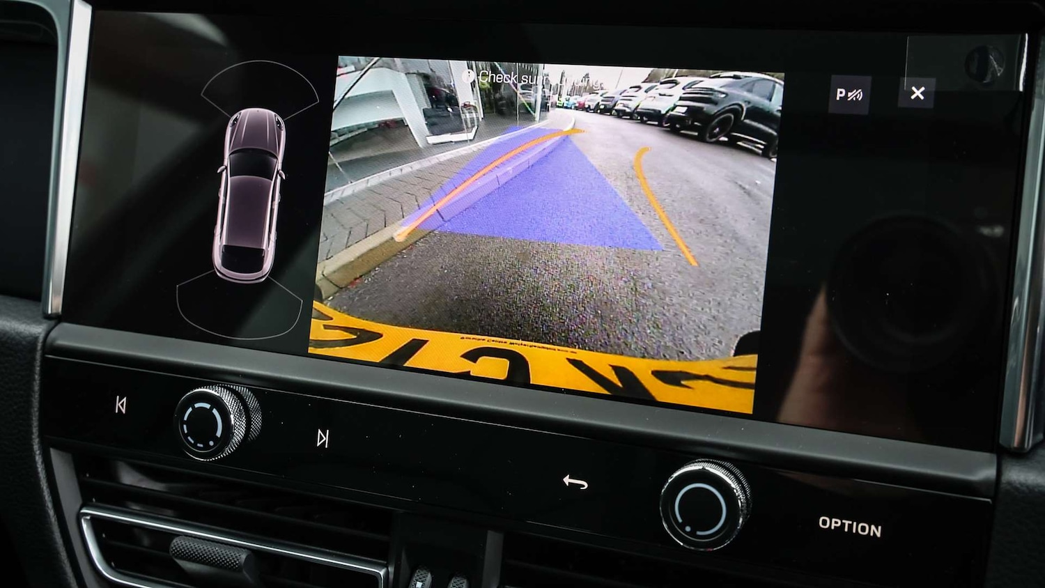 Used Porsche Macan 2025 for sale - 76842808: Photo 17