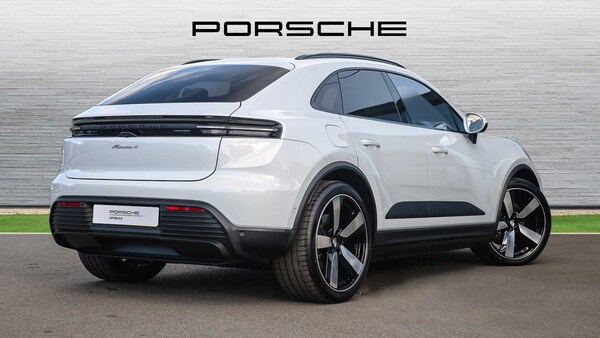 Used Porsche Macan 2024 for sale - 75216802: Photo 3