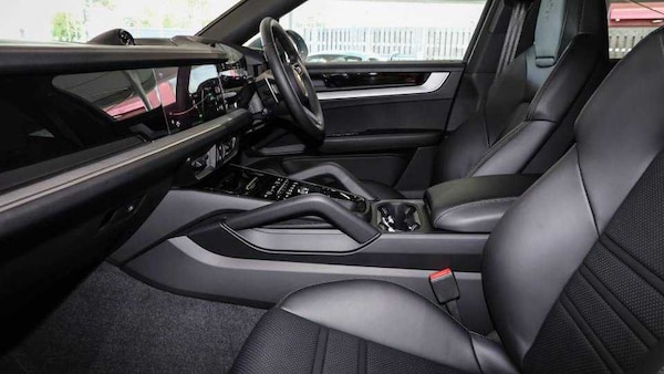 Used Porsche Cayenne 2025 for sale - 75234824: Photo 15