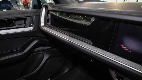 Used Porsche Cayenne 2025 for sale - 75234824: Photo 30
