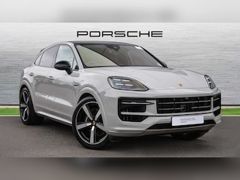 2024 - V6 E-Hybrid Auto 5-Door