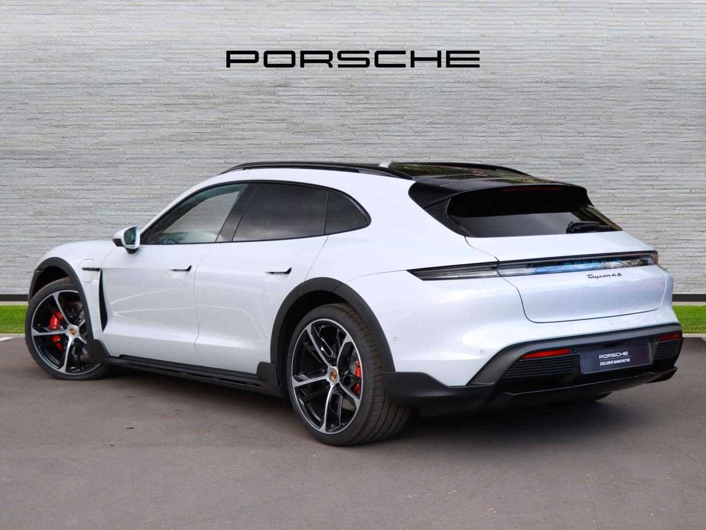 Used Porsche Taycan 2025 for sale - 77194690: Photo 3