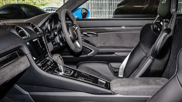Used Porsche Cayman 2025 for sale - 76141538: Photo 10