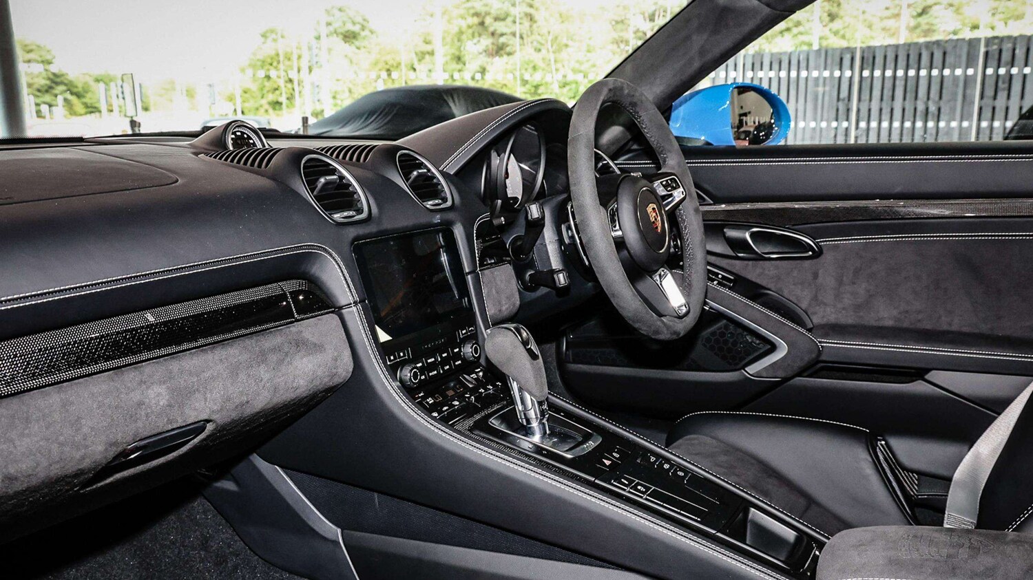 Used Porsche Other 2025 for sale - 76141538: Photo 11