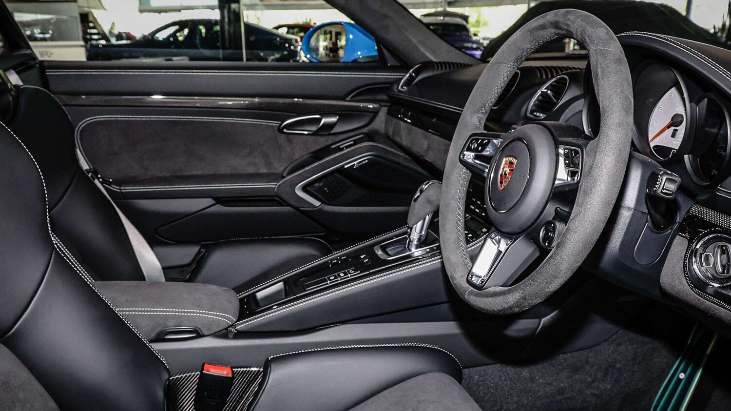 Used Porsche Other 2025 for sale - 76141538: Photo 13