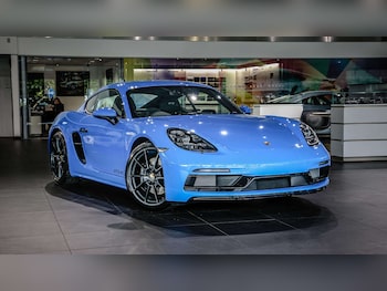 2025 - 4.0 GTS 2dr PDK