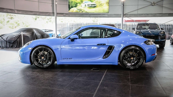 Used Porsche Cayman 2025 for sale - 76141538: Photo 4