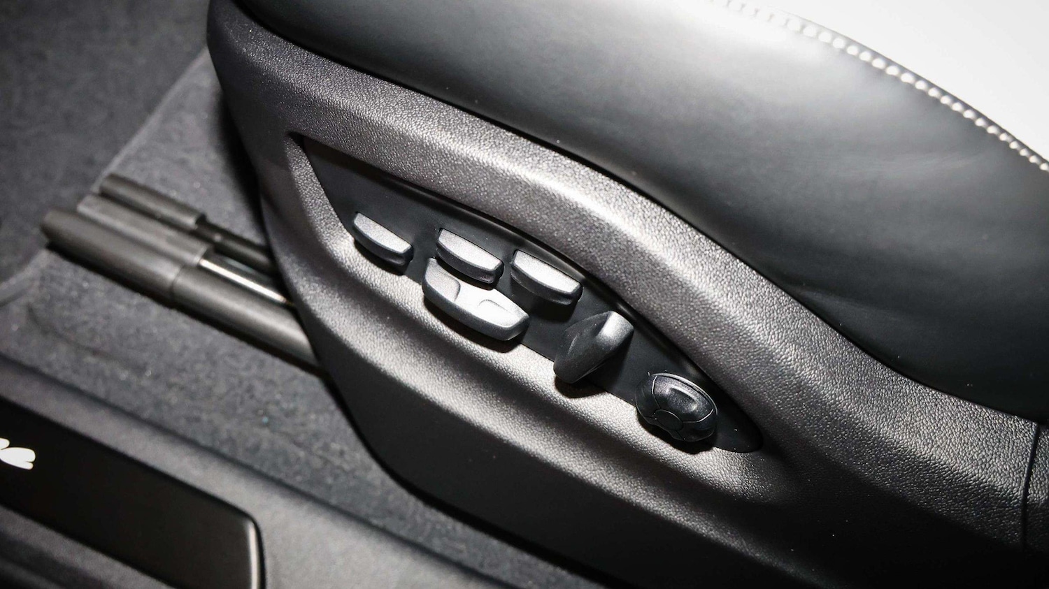 Used Porsche Cayenne 2025 for sale - 77233015: Photo 14