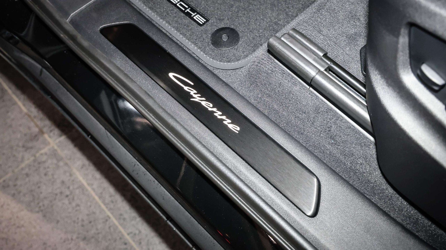 Used Porsche Cayenne 2025 for sale - 77233015: Photo 20