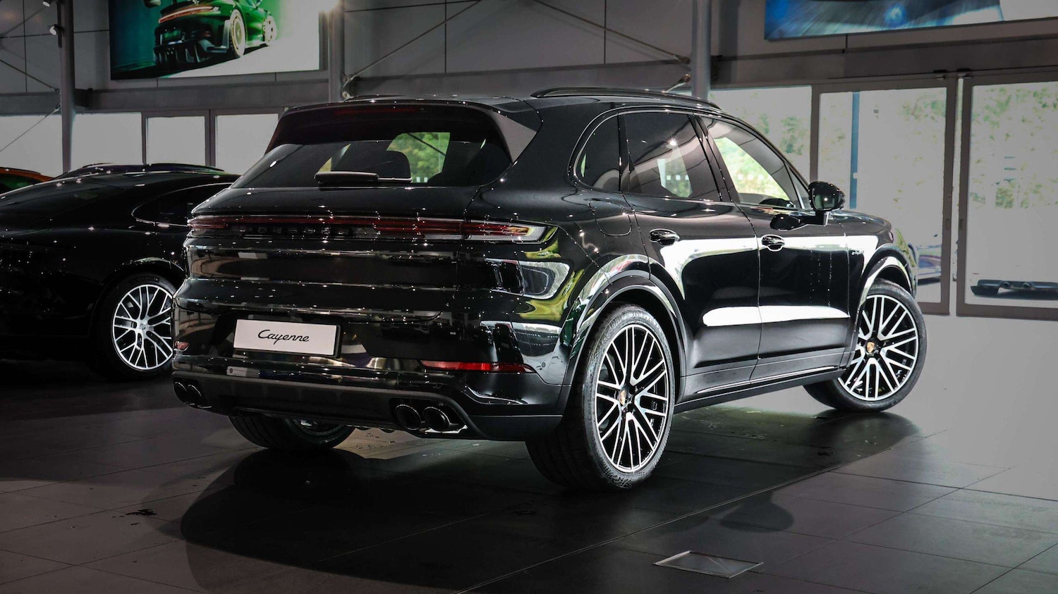 Used Porsche Cayenne 2025 for sale - 77233015: Photo 9