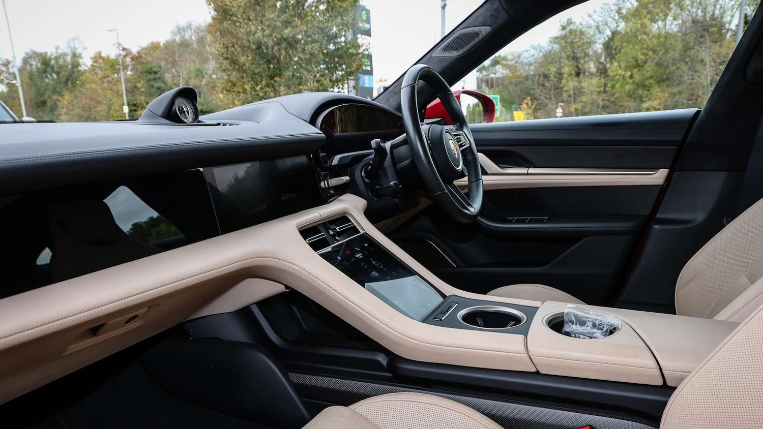 Used Porsche Taycan 2022 for sale - 76421094: Photo 5