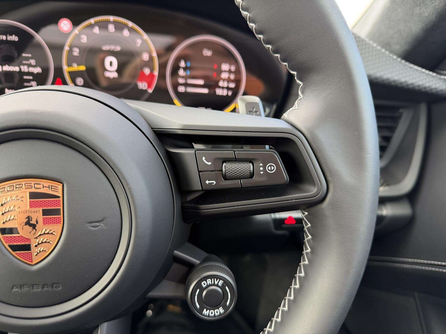 Used Porsche 911 for sale - 78104106: Photo 19