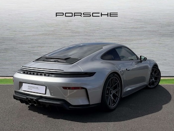 Used Porsche 911 2025 for sale - 78104106: Photo