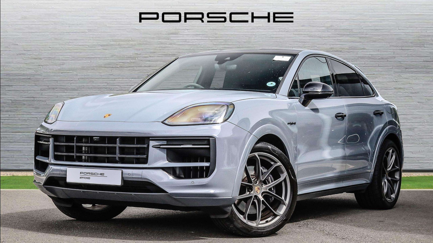 Used Porsche Cayenne 2024 for sale - 78023884: Photo 2