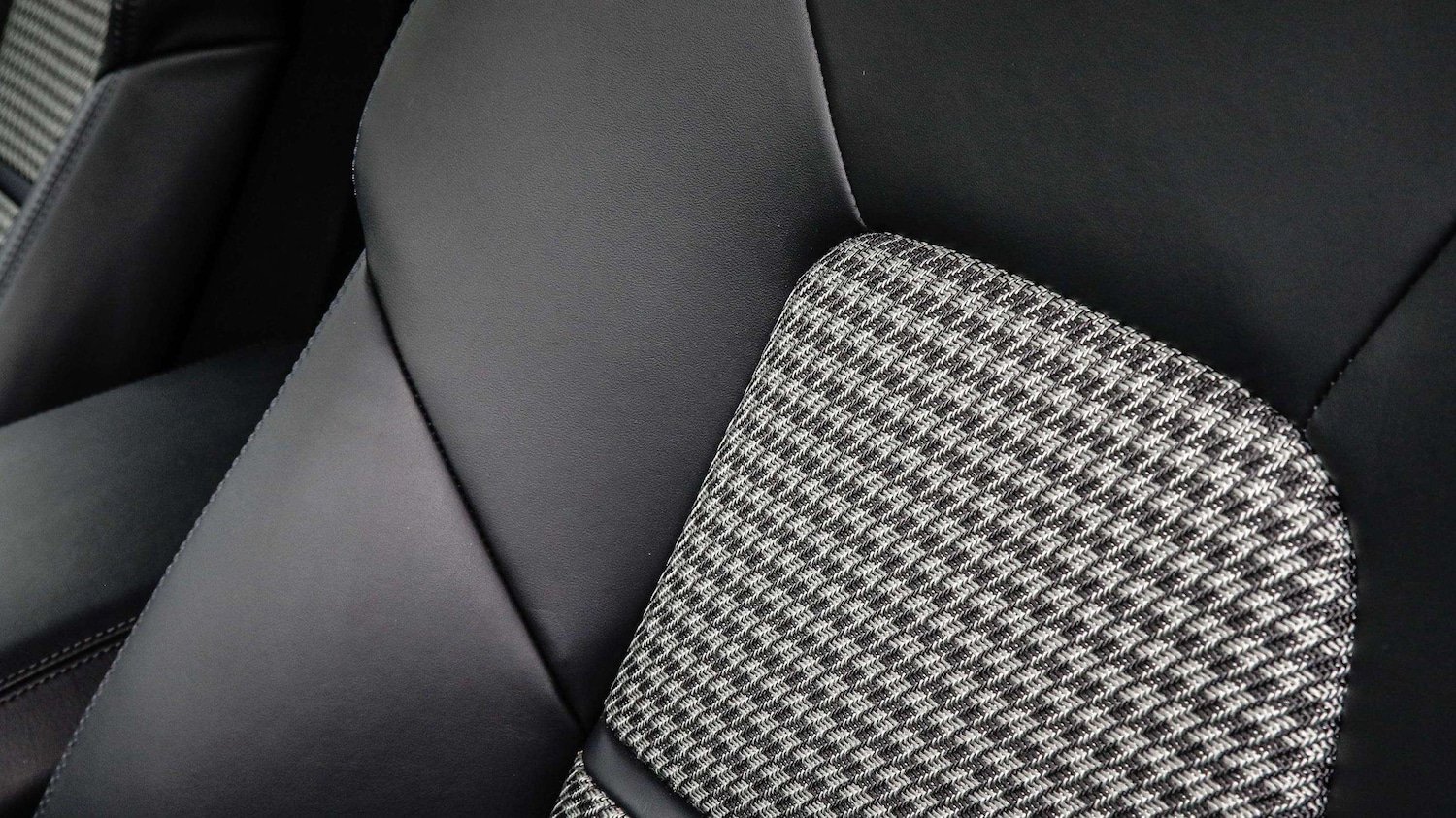 Used Porsche Cayenne 2024 for sale - 78023884: Photo 29