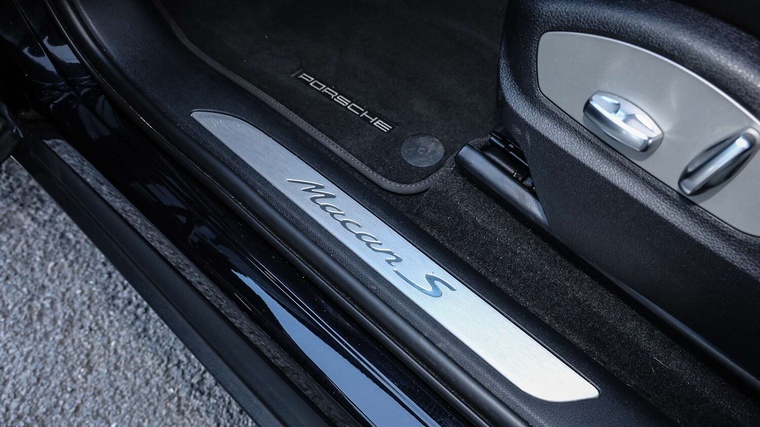 Used Porsche Macan 2023 for sale - 75846177: Photo 27