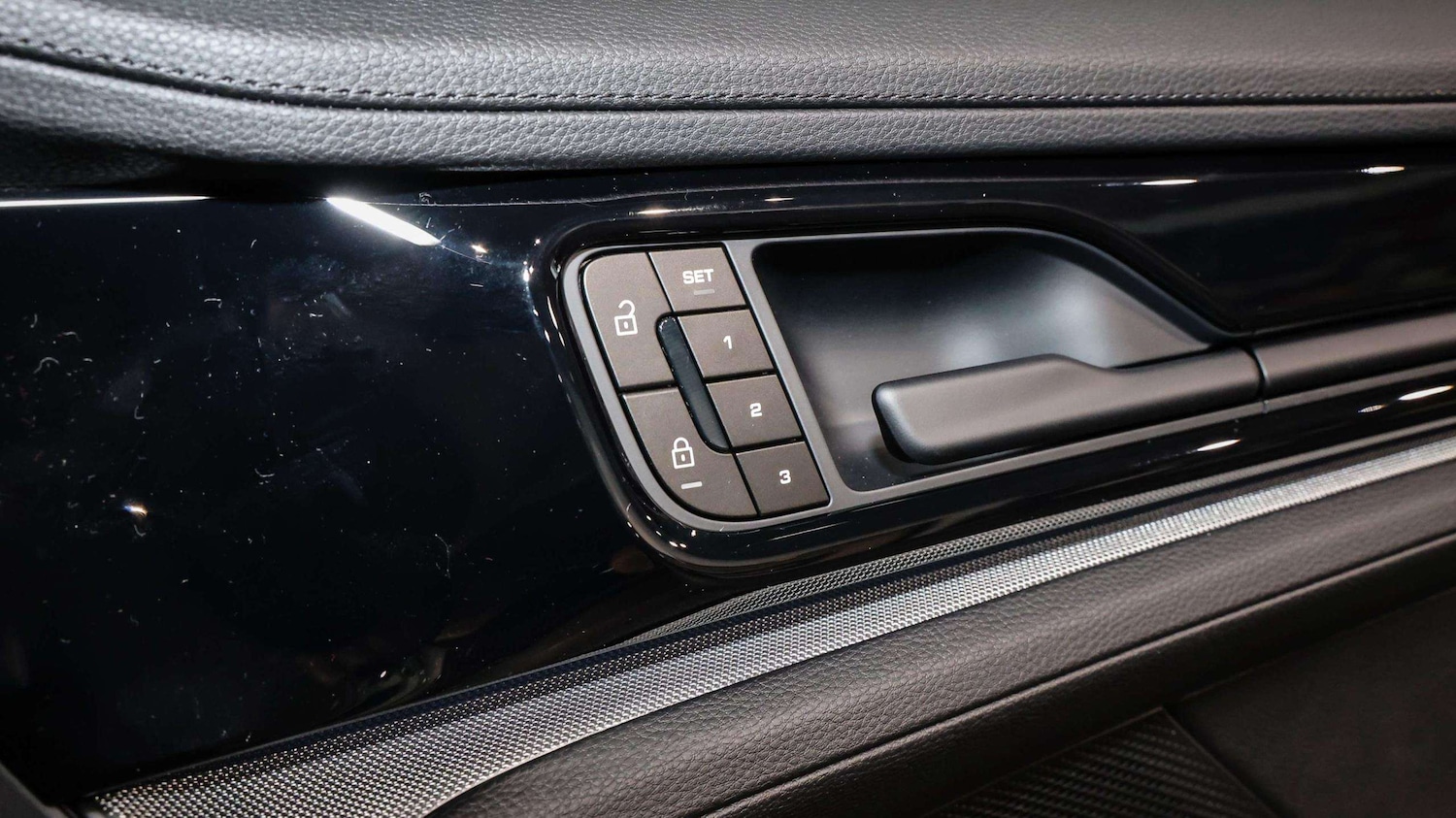 Used Porsche Other 2025 for sale - 76319074: Photo 17