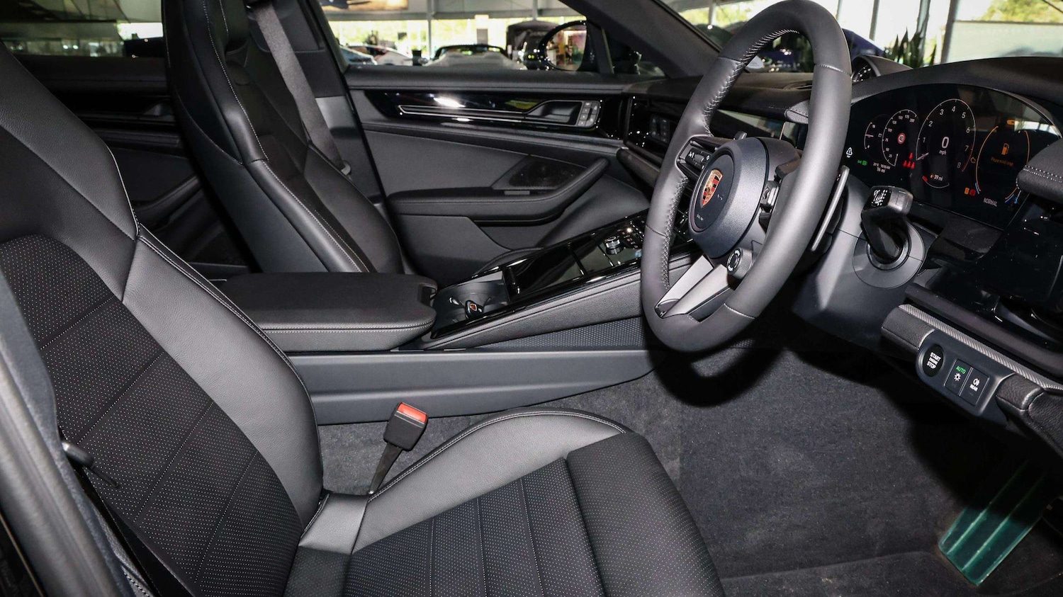 Used Porsche Other 2025 for sale - 76319074: Photo 19