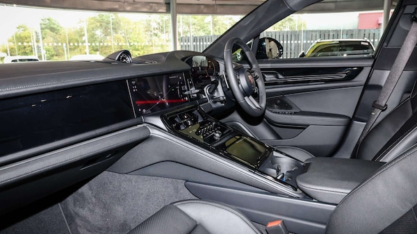 Used Porsche Panamera 2025 for sale - 76319074: Photo 24