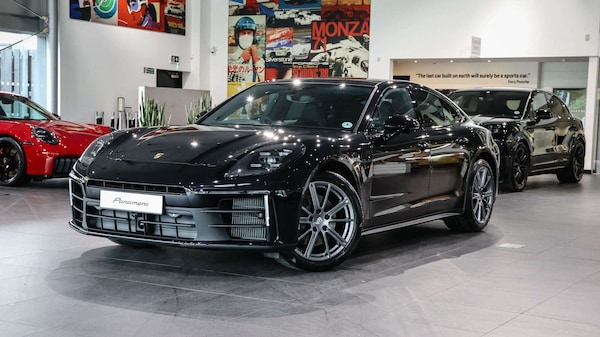 Used Porsche Panamera 2025 for sale - 76319074: Photo 2