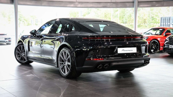 Used Porsche Panamera 2025 for sale - 76319074: Photo 4