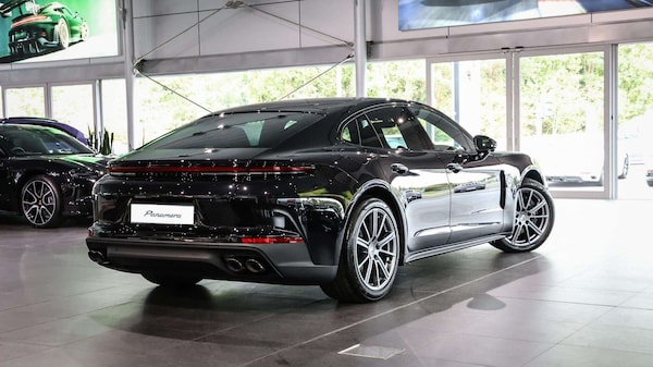 Used Porsche Panamera 2025 for sale - 76319074: Photo 8
