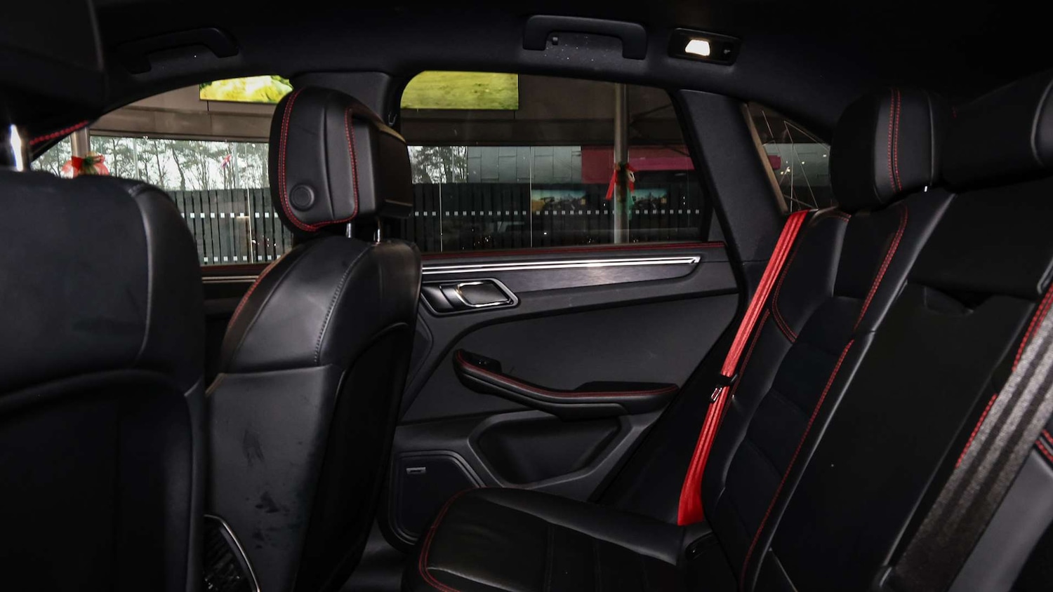 Used Porsche Macan 2023 for sale - 77348100: Photo 14