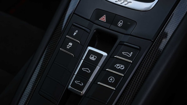 Used Porsche 911 2018 for sale - 75699499: Photo 19