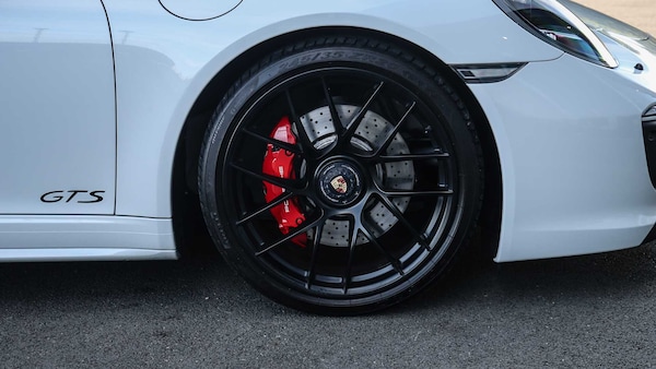 Used Porsche 911 2018 for sale - 75699499: Photo 6