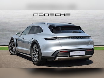 Used Porsche Taycan 2021 for sale - 78991421: Photo