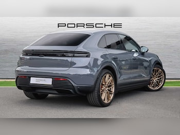 Used Porsche Macan 2025 for sale - 75510815: Photo