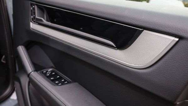 Used Porsche Cayenne 2025 for sale - 75649289: Photo 24
