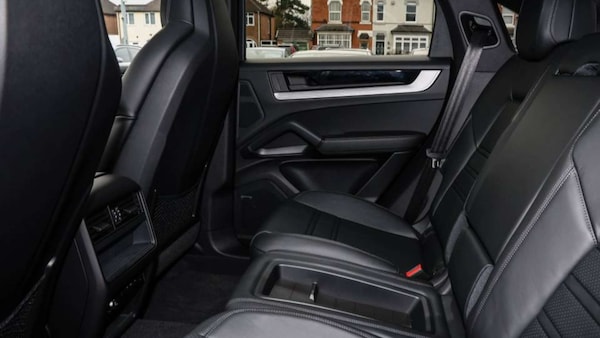 Used Porsche Cayenne 2025 for sale - 75649289: Photo 30