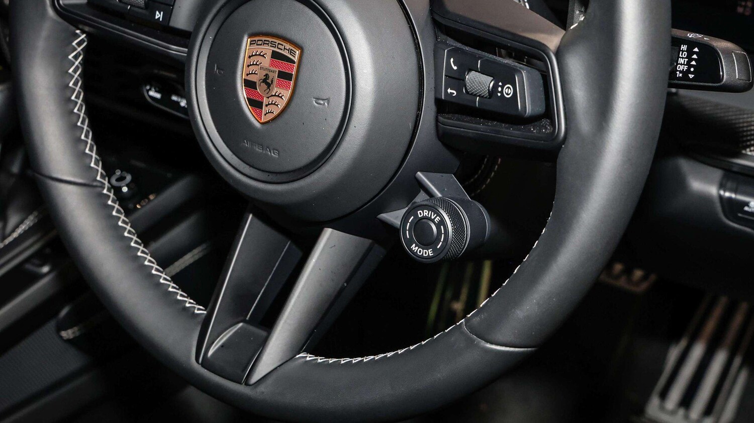 Used Porsche 911 2025 for sale - 77698785: Photo 12