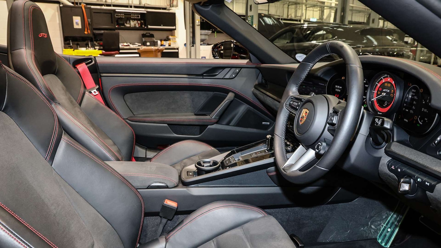 Used Porsche 911 2023 for sale - 77082966: Photo 14