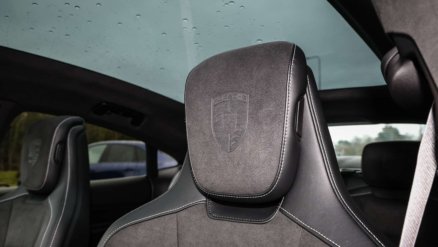 Used Porsche Taycan 2025 for sale - 77540638: Photo 15