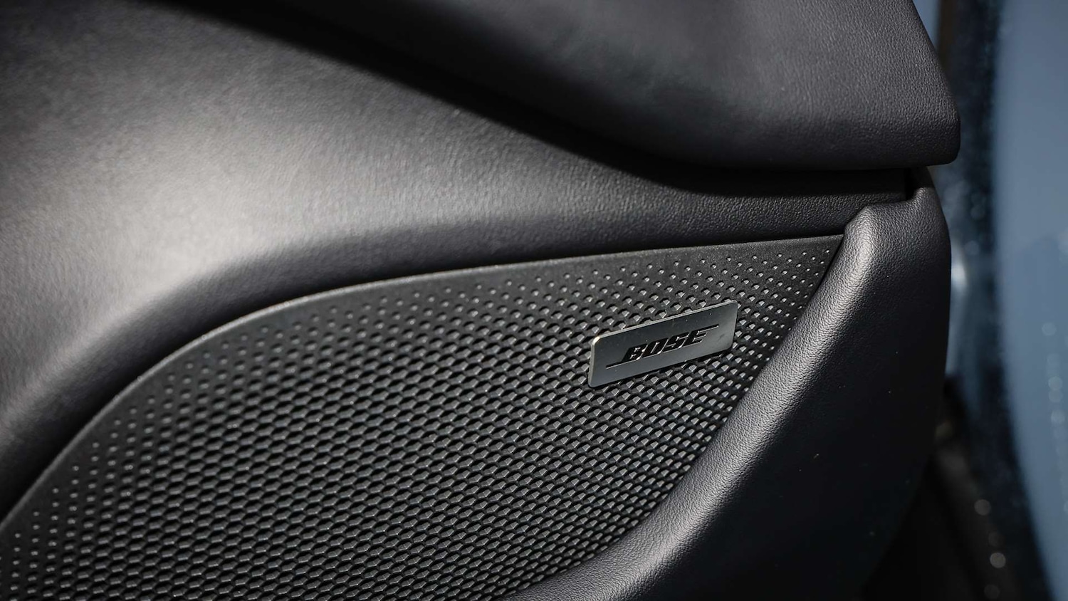 Used Porsche Taycan 2025 for sale - 77540638: Photo 18