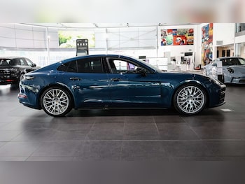 Used Porsche Panamera 2025 for sale - 76421131: Photo