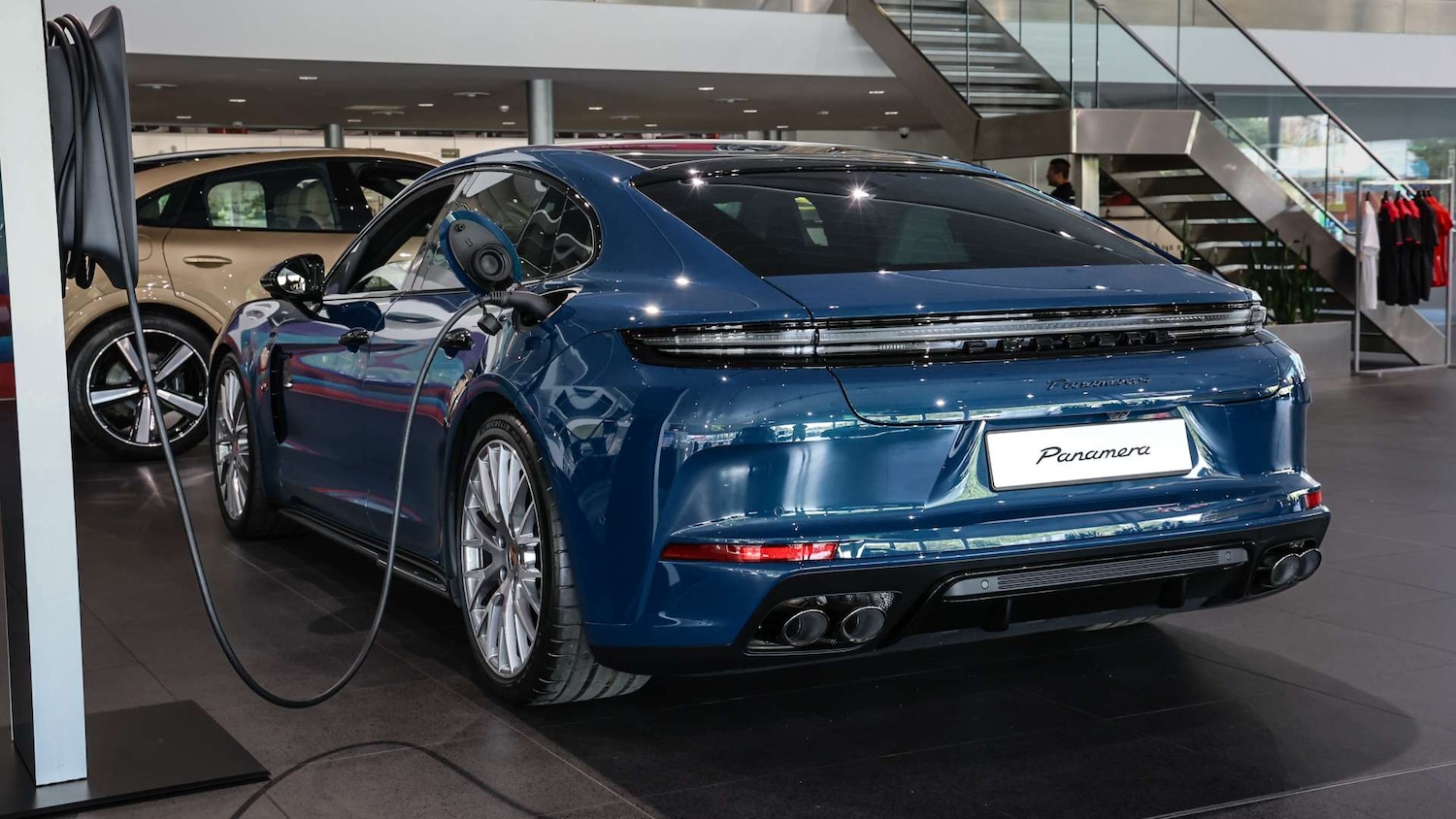 Used Porsche Panamera 2025 for sale - 76421131: Photo 5