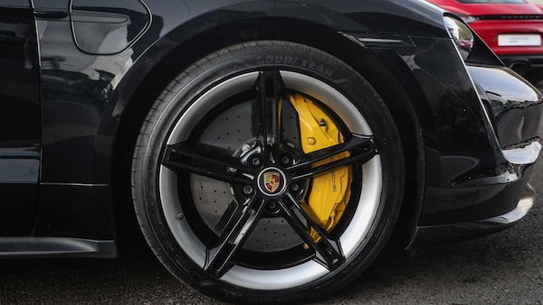 Used Porsche Taycan 2024 for sale - 75217324: Photo 6