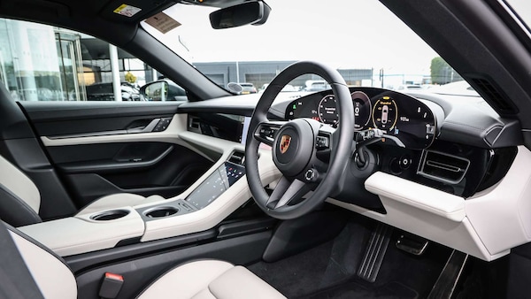 Used Porsche Macan 2025 for sale - 76170169: Photo 12